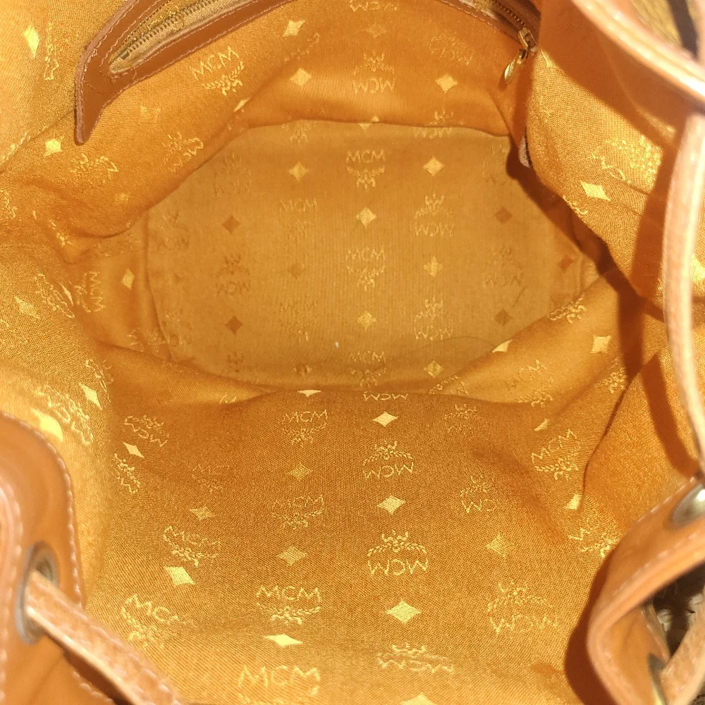 MCM Made in Germany Bucket Bag - Picture 10 of 10